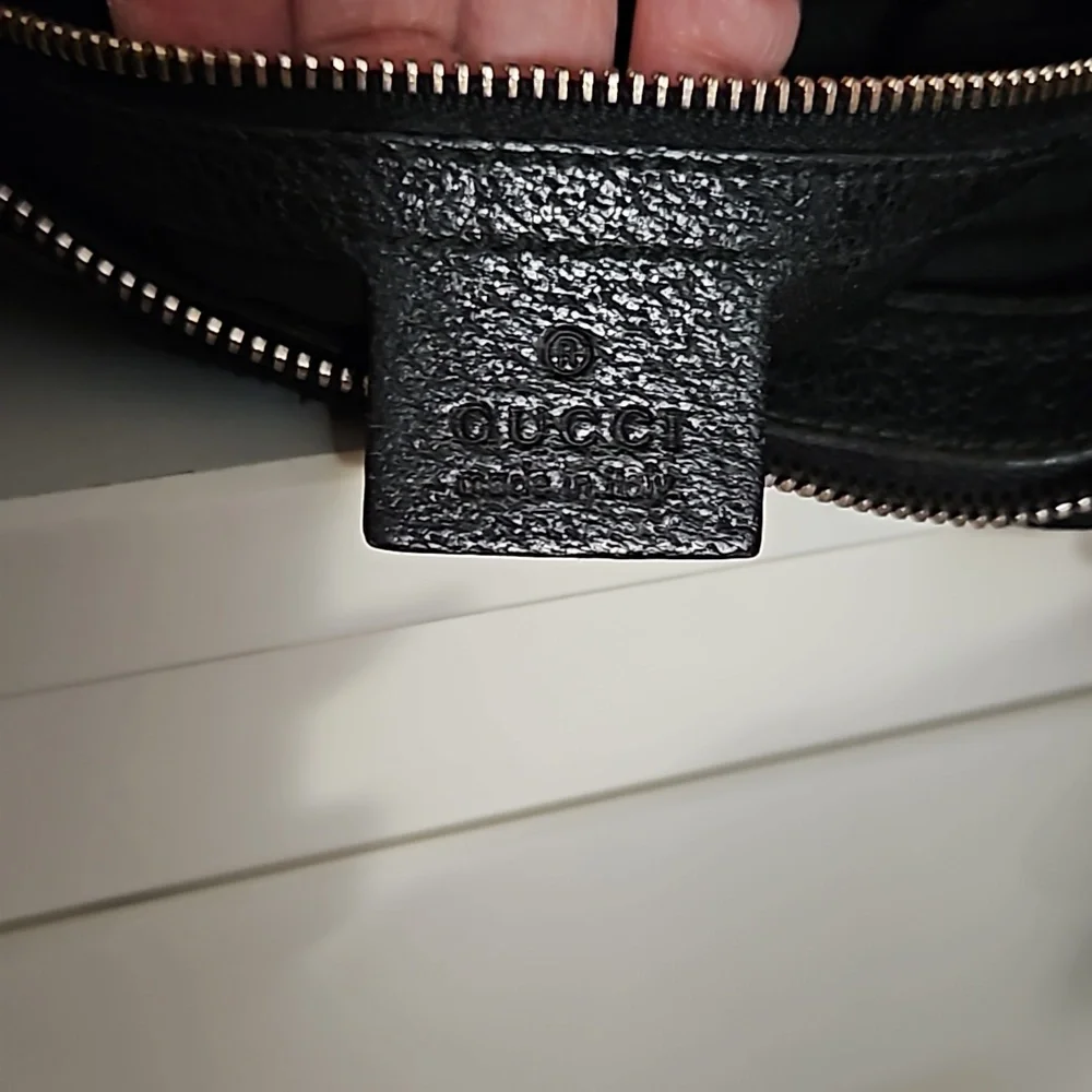 Gucci Guccissima Shoulder Bag; Price reflects wears, sales final, no return - Picture 7 of 16